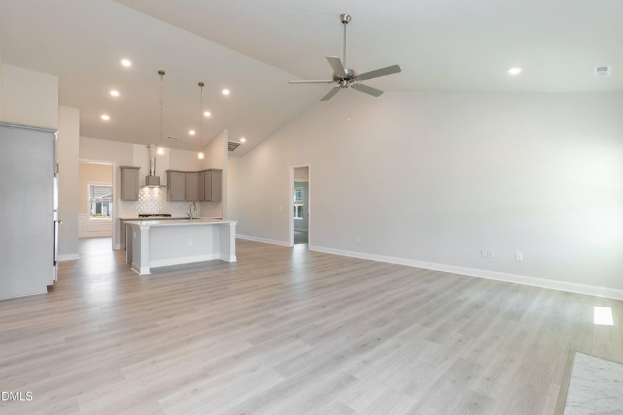Spacious, unfurnished interior of a new home in Kelly Farms, Lillington (Image 15).