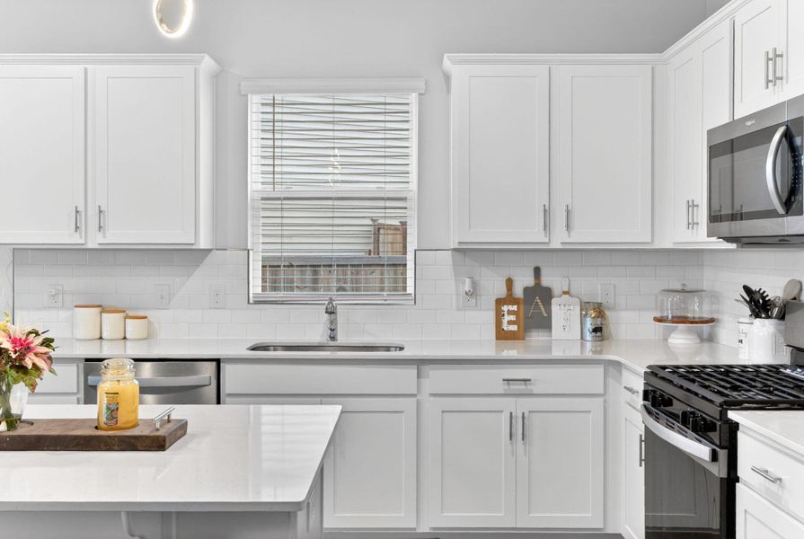 Furnished interior view inside a new home in Bradford Pointe, Summerville (Image 9).