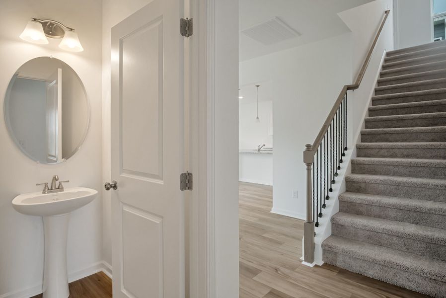 *This is a marketing photo. Colors/options may be different.*