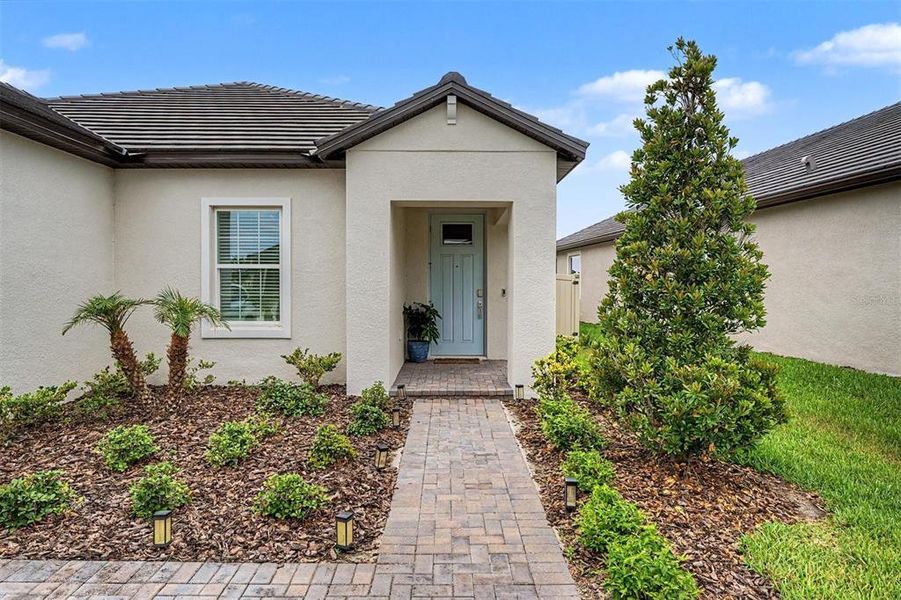 Exterior details and patio area of a home in Mirada Active Adult, San Antonio (Image 28).