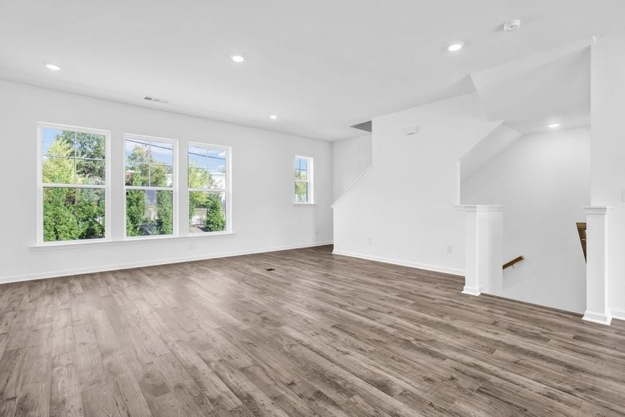 Spacious, unfurnished interior of a new home in Somerset at Veterans Memorial, Mableton (Image 18).
