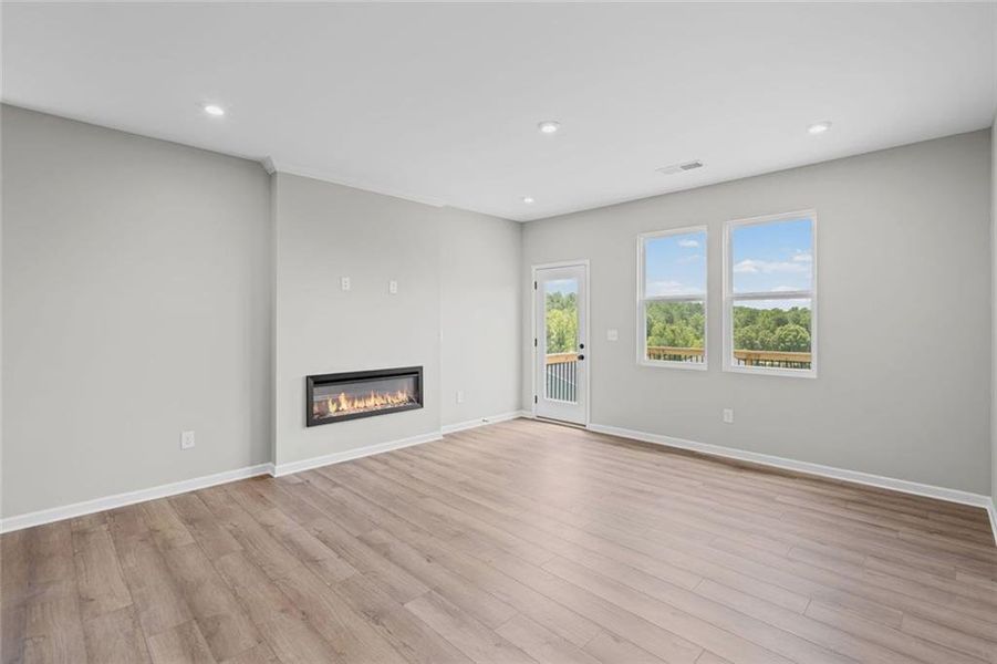 Spacious, unfurnished interior of a new home in Villas at Gold Creek, Dawsonville (Image 16).
