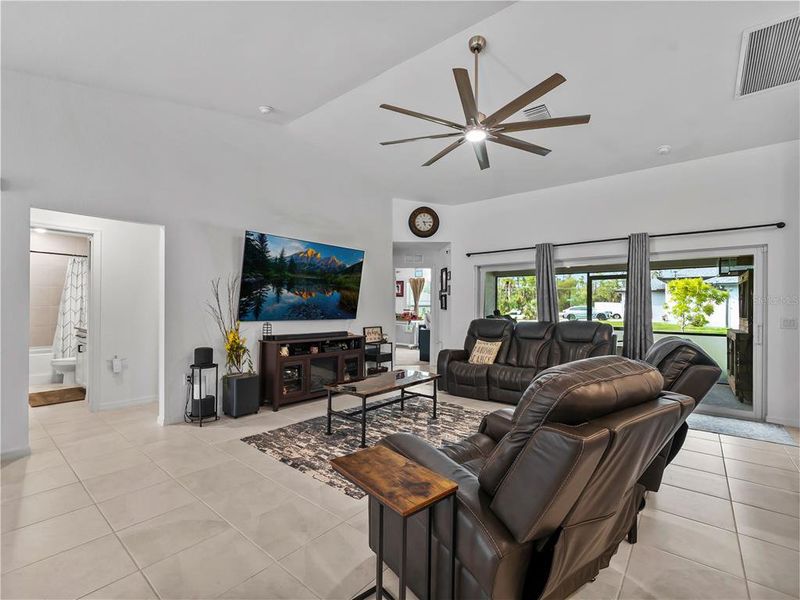 Furnished interior view inside a new home in , Port Charlotte (Image 15).