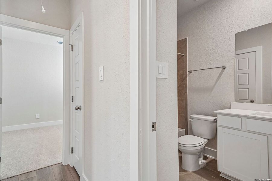 Furnished interior view inside a new home in Stetson Ridge, Marion (Image 16).