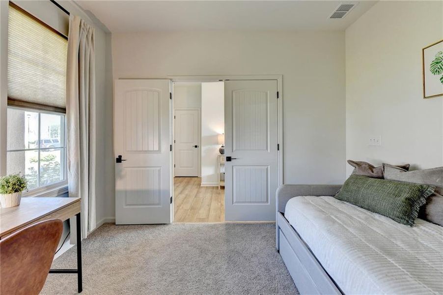 Furnished interior view inside a new home in Sweetbay Farm, Lawrenceville (Image 53).