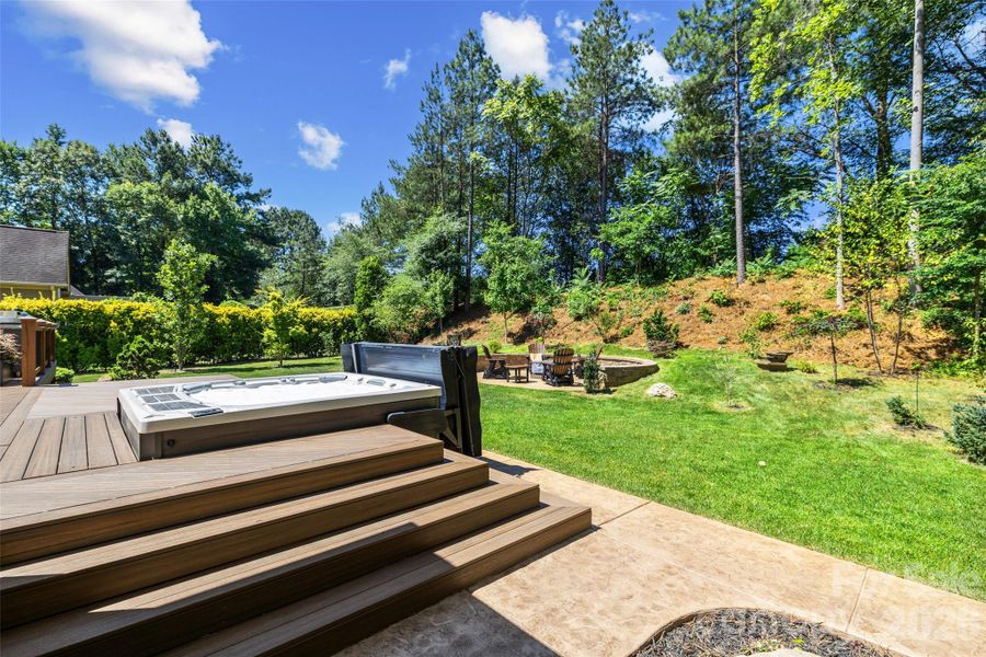 Exterior details and patio area of a home in , Denver (Image 27).