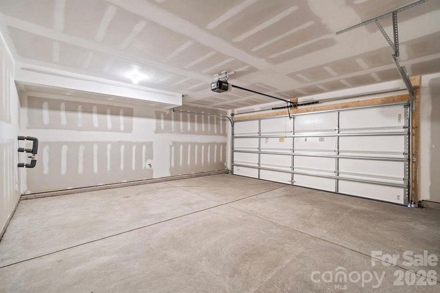 Image 25 of a home in .