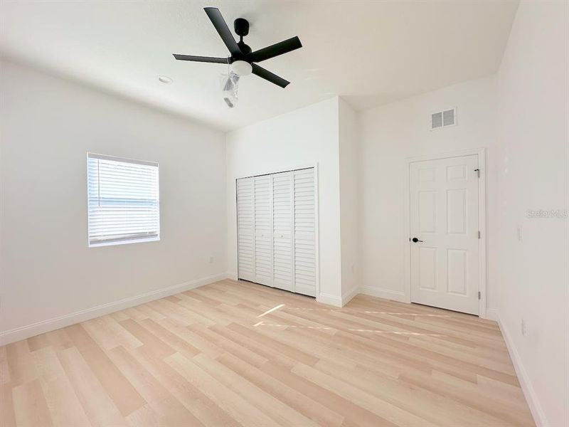 Spacious, unfurnished interior of a new home in , St. Petersburg (Image 18). Spacious, unfurnished interior of a new home in , St. Petersburg (Image 18).