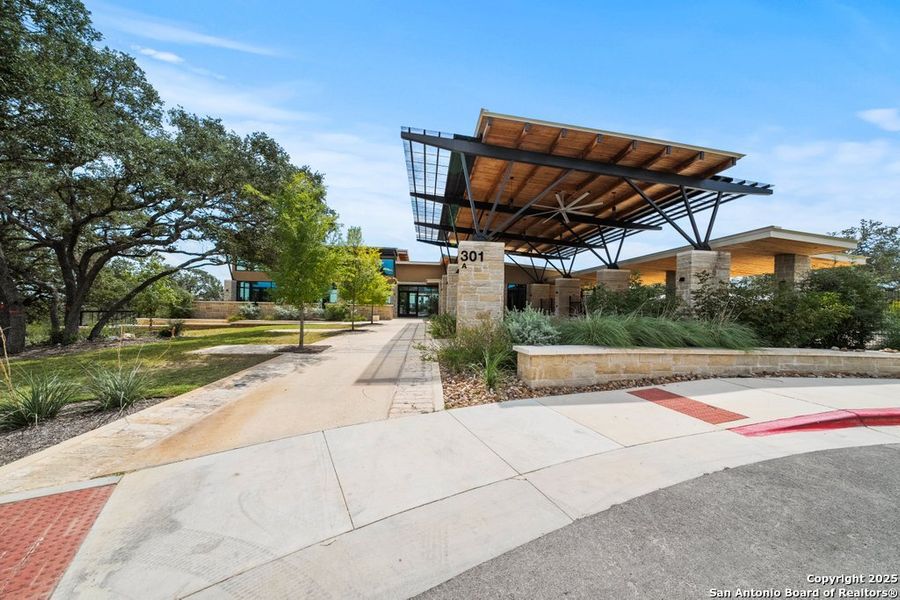 Image 39 of a home in La Cima 60'.