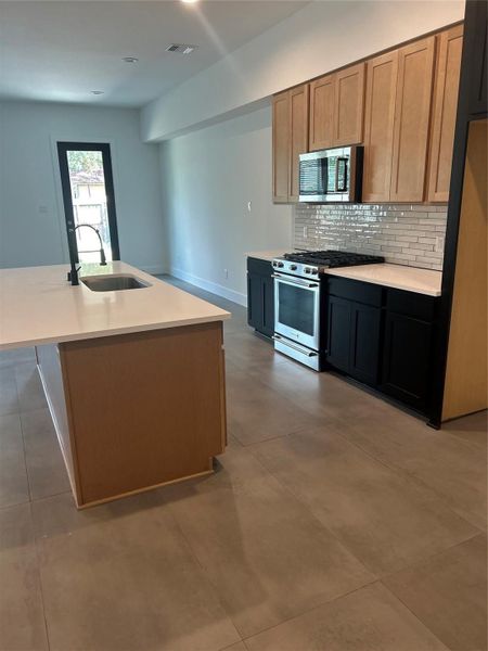 Furnished interior view inside a new home in , Houston (Image 14).