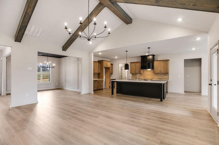 Spacious, unfurnished interior of a new home in Parmer Farms, Roopville (Image 24).