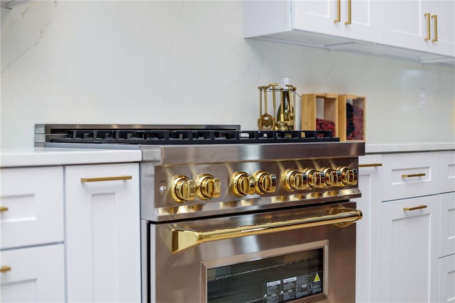 Close-up of interior finishes inside a home in , Ocala (Image 41). Close-up of interior finishes inside a home in , Ocala (Image 41).