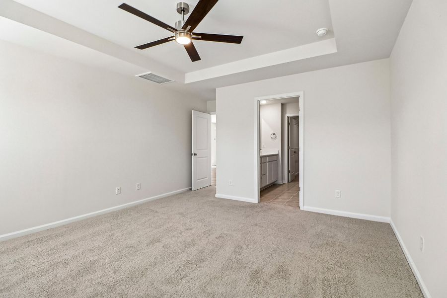 Spacious, unfurnished interior of a new home in Victorywoods Village, Columbia (Image 21).