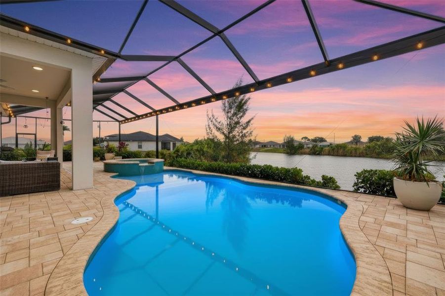 Exterior details and patio area of a home in , Cape Coral (Image 28).