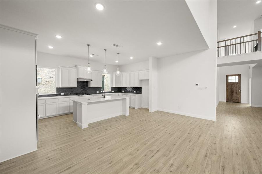 05_14534 Jemison, Pilot Point