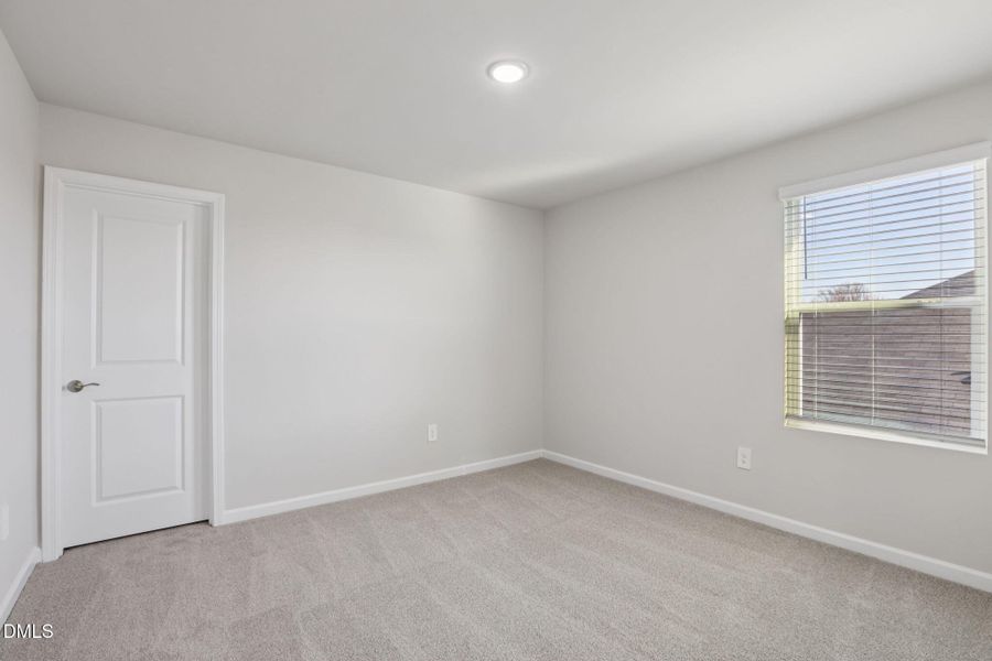 27-web-or-mls-Raleigh-River Glen-202 Thi