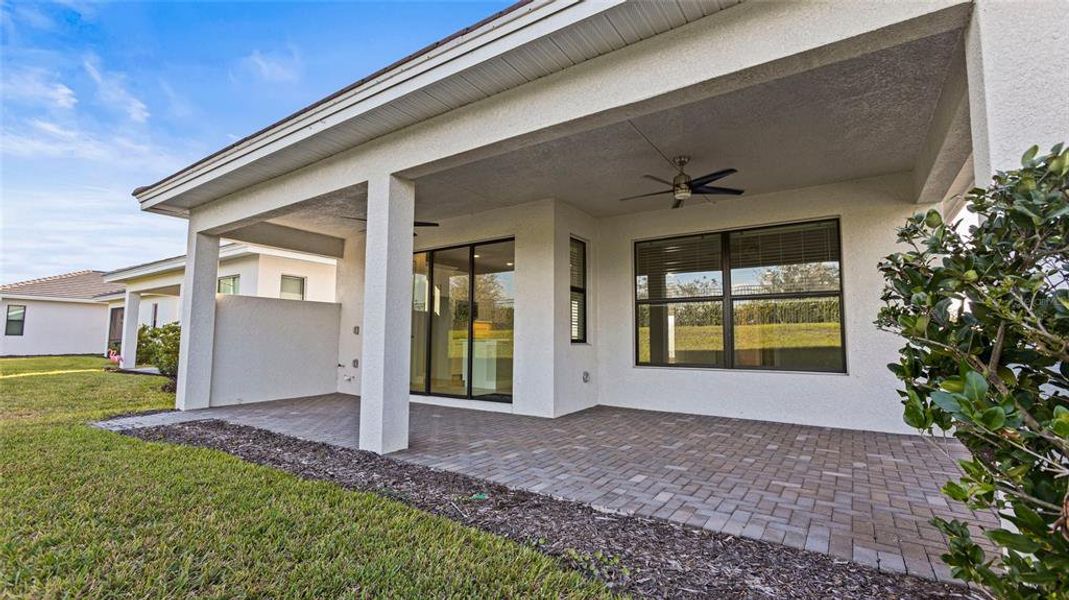 Exterior details and patio area of a home in Cresswind Lakewood Ranch, Lakewood Ranch (Image 20).