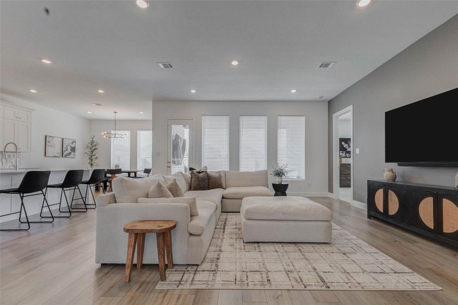 Furnished interior view inside a new home in Cross Creek West, Fulshear (Image 5).