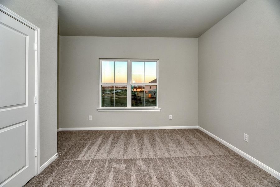 Spacious, unfurnished interior of a new home in Aldeana - Paintbrush Collection, Bonney (Image 36).