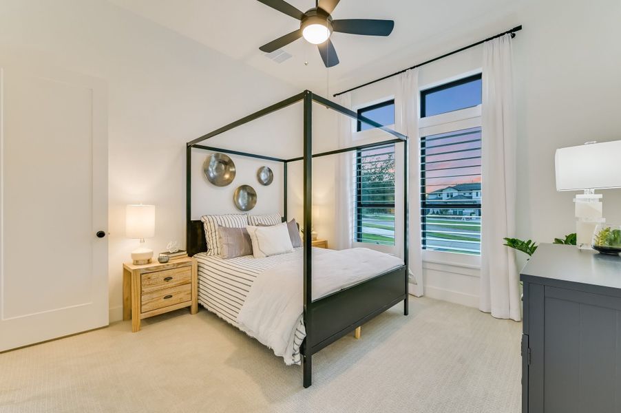 Representative furnished interior of a home built from the San Simeon I by Giddens Homes in Clearwater Ranch, Liberty Hill (Image 156).