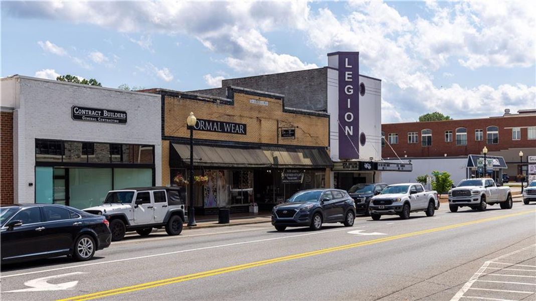 Image 56 of a home in Kingsley.