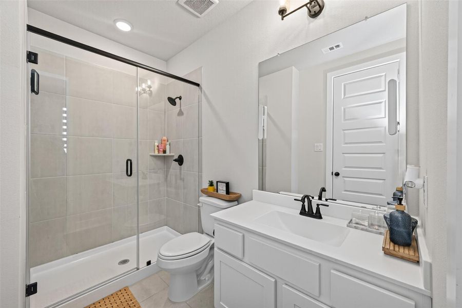 Furnished interior view inside a new home in The Trails, New Caney (Image 28). Furnished interior view inside a new home in The Trails, New Caney (Image 28).