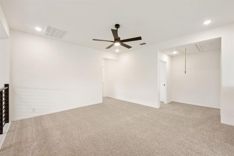 Spacious, unfurnished interior of a new home in Grand Heritage, Lavon (Image 20). Spacious, unfurnished interior of a new home in Grand Heritage, Lavon (Image 20).