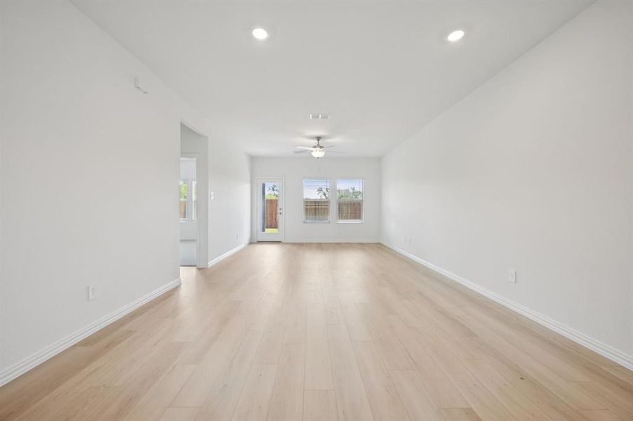 Photo is not of the actual home, but is an inspirational photo of builder’s model home and may depict options, furnishings, and/or decorator features that are not included.