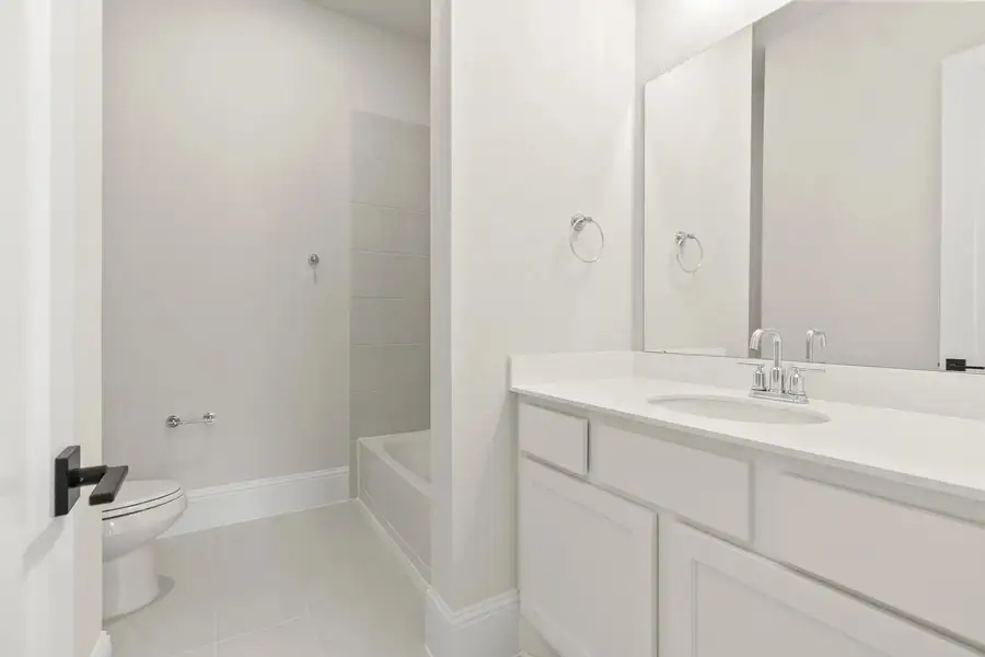 Callum Q Bathroom 2