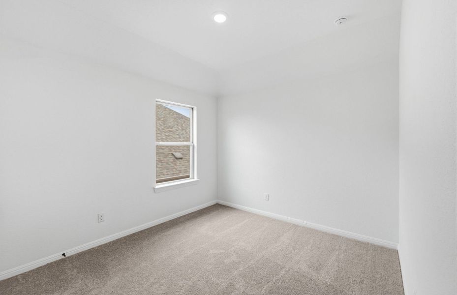 Spacious, unfurnished interior of a new home in West Cypress Hills, Spicewood (Image 42).