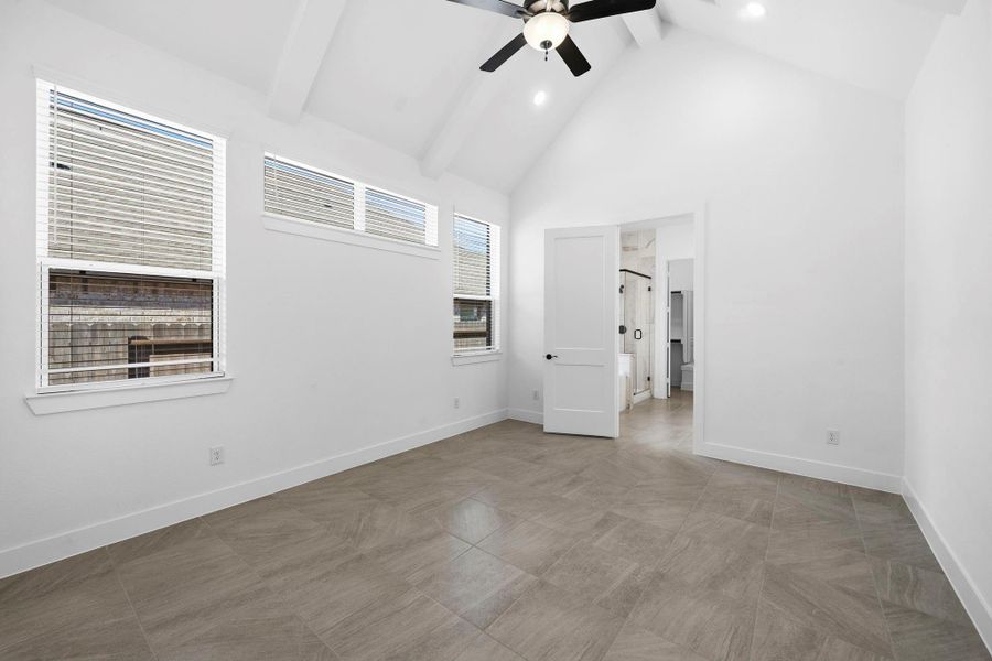 Spacious, unfurnished interior of a new home in The Trails, New Caney (Image 21).