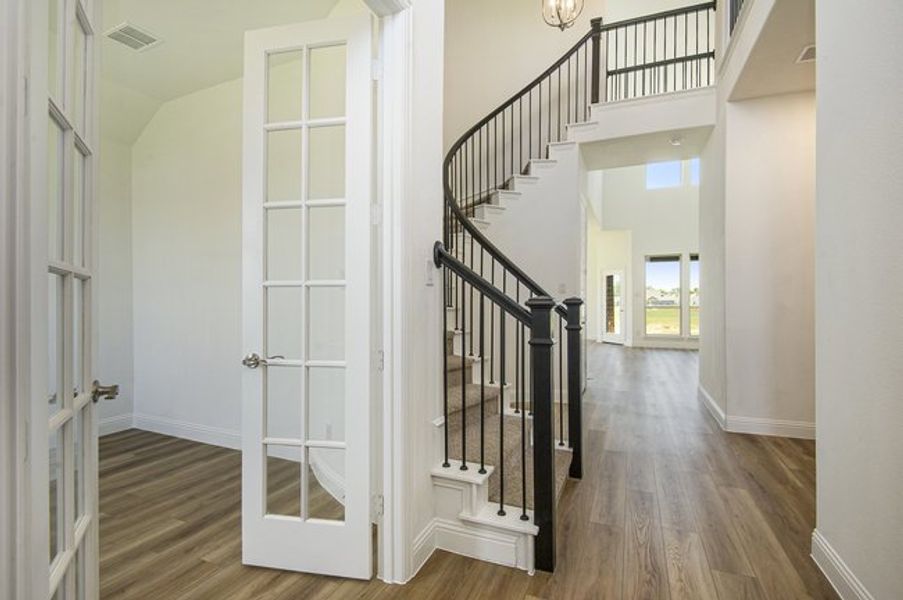 Representative unfurnished interior of a home built from the The Cottonwood by Sumeer Homes in Stone Henge II, Sanger (Image 11). Representative unfurnished interior of a home built from the The Cottonwood by Sumeer Homes in Stone Henge II, Sanger (Image 11).