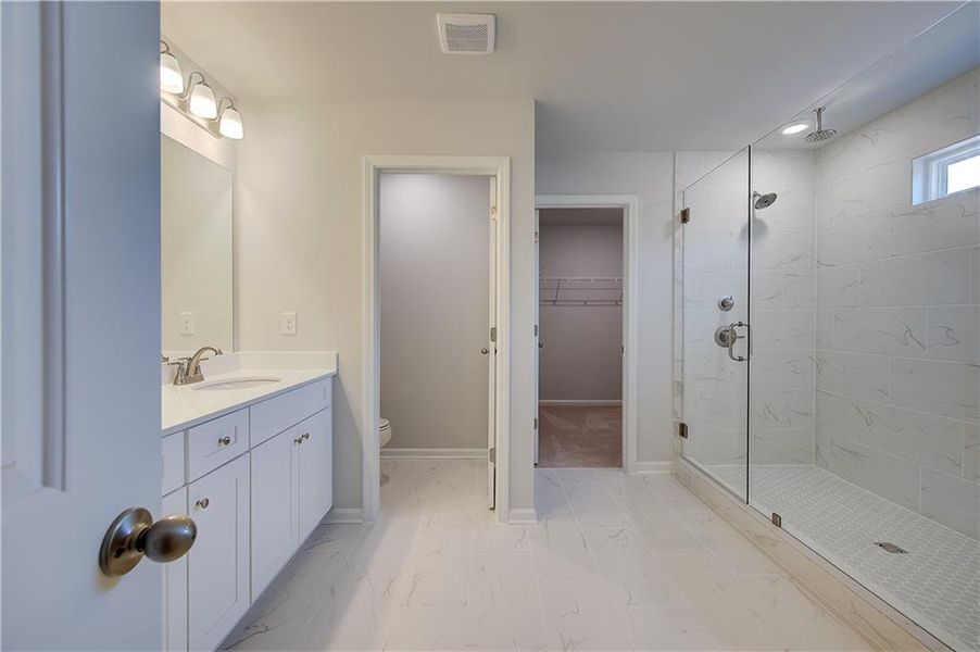 Furnished interior view inside a new home in Hamilton Lakes, Lawrenceville (Image 9).