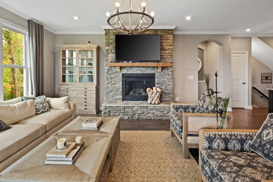 Representative furnished interior of a home built from the Everett by Fischer Homes in Woodberry, Canton (Image 15).