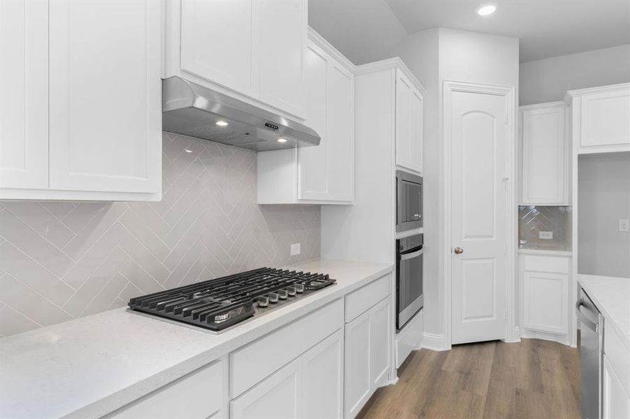 DAL_Cambridge Crossing_Bishop_2828 Holland Court (12)