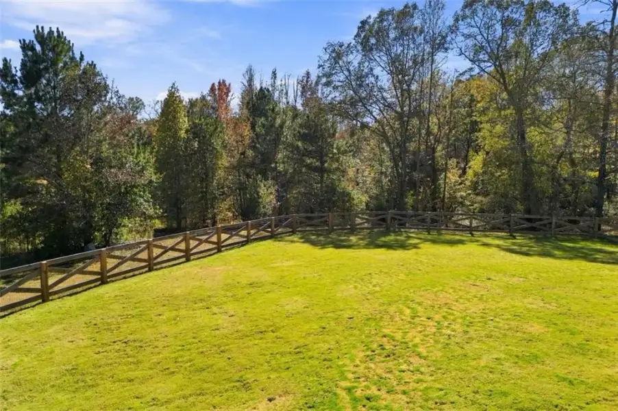 Natural landscape and outdoor views near in Gainesville (Image 36). Natural landscape and outdoor views near in Gainesville (Image 36).
