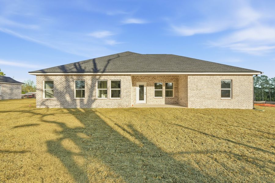 Exterior details and patio area of a home in Barton's Bend, Crestview (Image 25). Exterior details and patio area of a home in Barton's Bend, Crestview (Image 25).