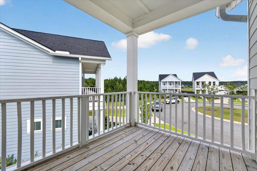 Exterior details and patio area of a home in Carnes Crossroads, Summerville (Image 3).