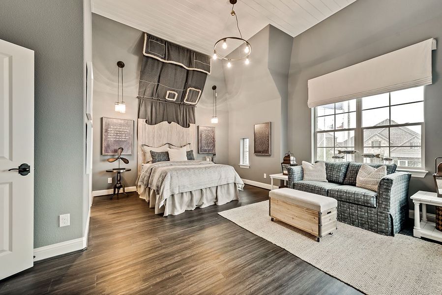 Representative furnished interior of a home built from the Miramonte by Grand Homes in Grand Oaks, Celina (Image 26).