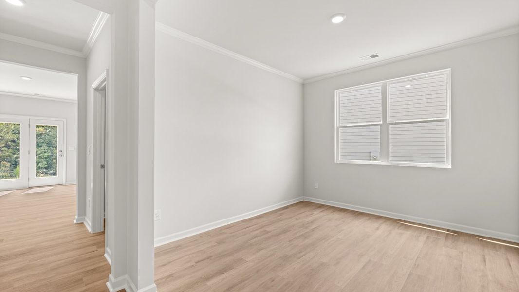 Representative unfurnished interior of a home built from the Hanover by D.R. Horton in Northwoods at Mirror Lake, Villa Rica (Image 20).