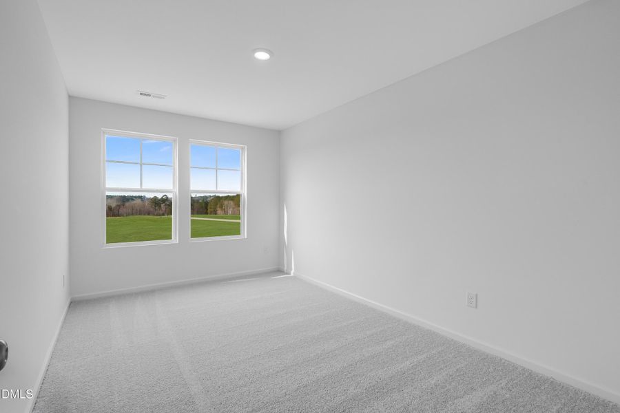 SUN_CaitlinCrossing_Pic_Cameron-9