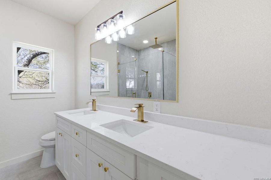 Furnished interior view inside a new home in , Floresville (Image 5).