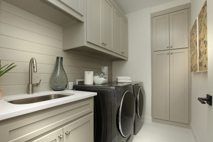 The Brynlee Laundry Room