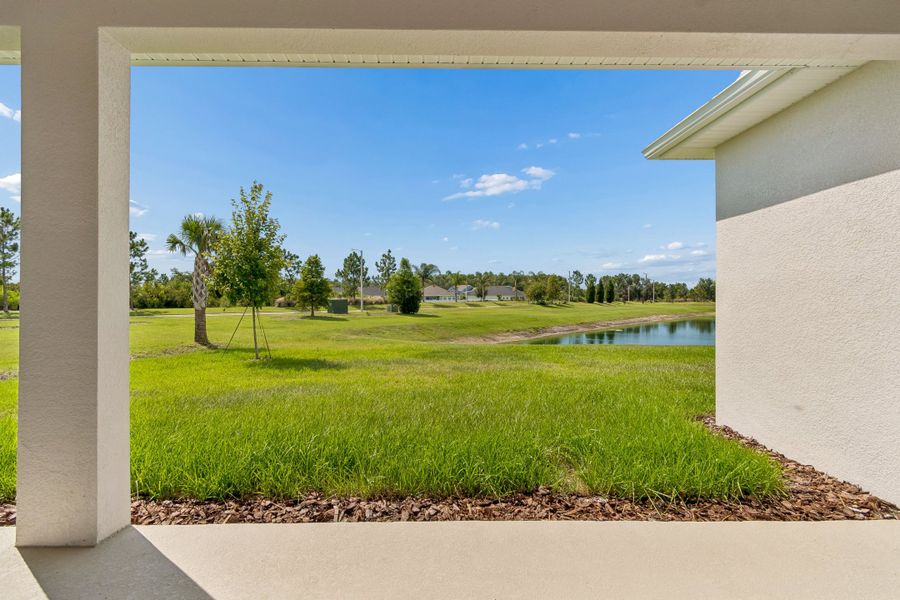 Exterior details and patio area of a home in Chapel Crossings – Classic Series, Wesley Chapel (Image 4).