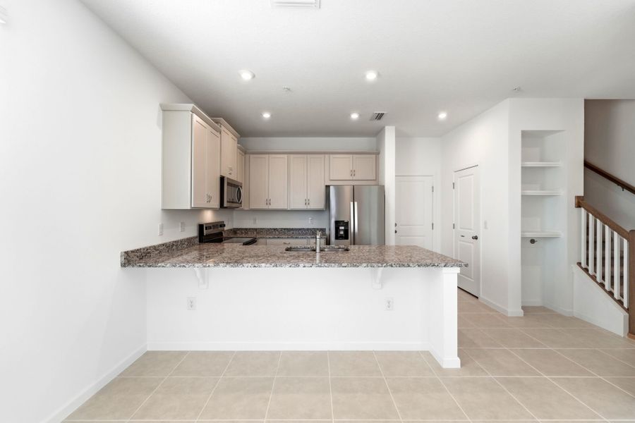 MODEL PHOTOGRAPHY - Kitchen