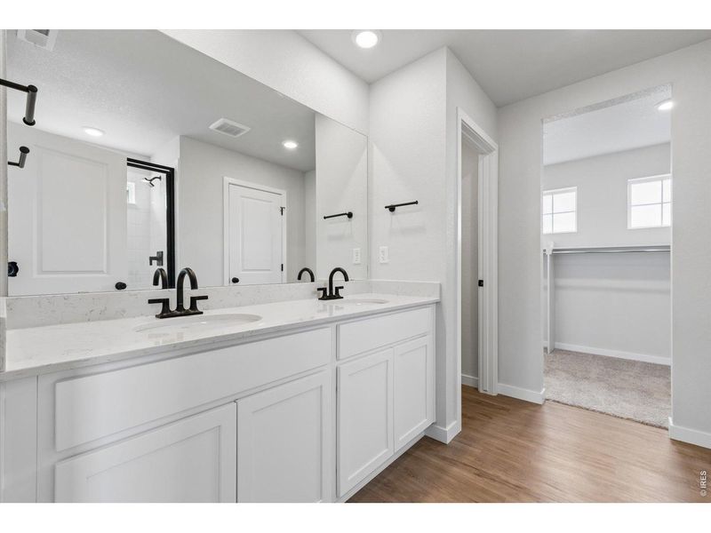 Furnished interior view inside a new home in Prairie Song, Windsor (Image 10).