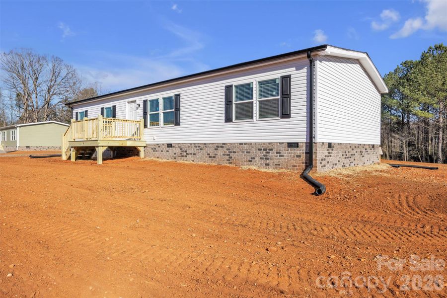 Exterior details and patio area of a home in , Taylorsville (Image 18).