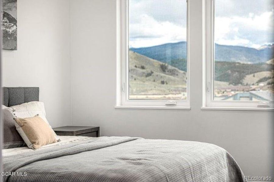 Image 43 of a home in .