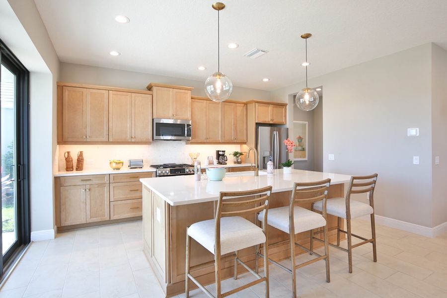 Representative furnished interior of a home built from the Honor by Neal Communities in Palm Grove, Bradenton (Image 11).