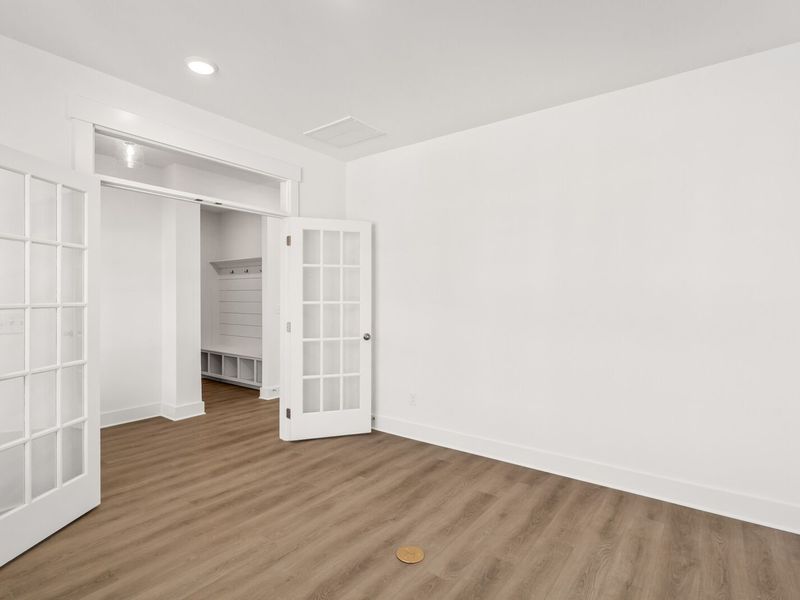 Spacious, unfurnished interior of a new home in Woods Crossing, Gallatin (Image 27).
